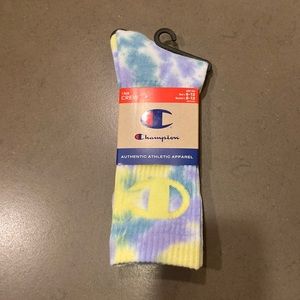 Champion crew socks in cool tie dye colors of blue, green and yellow.